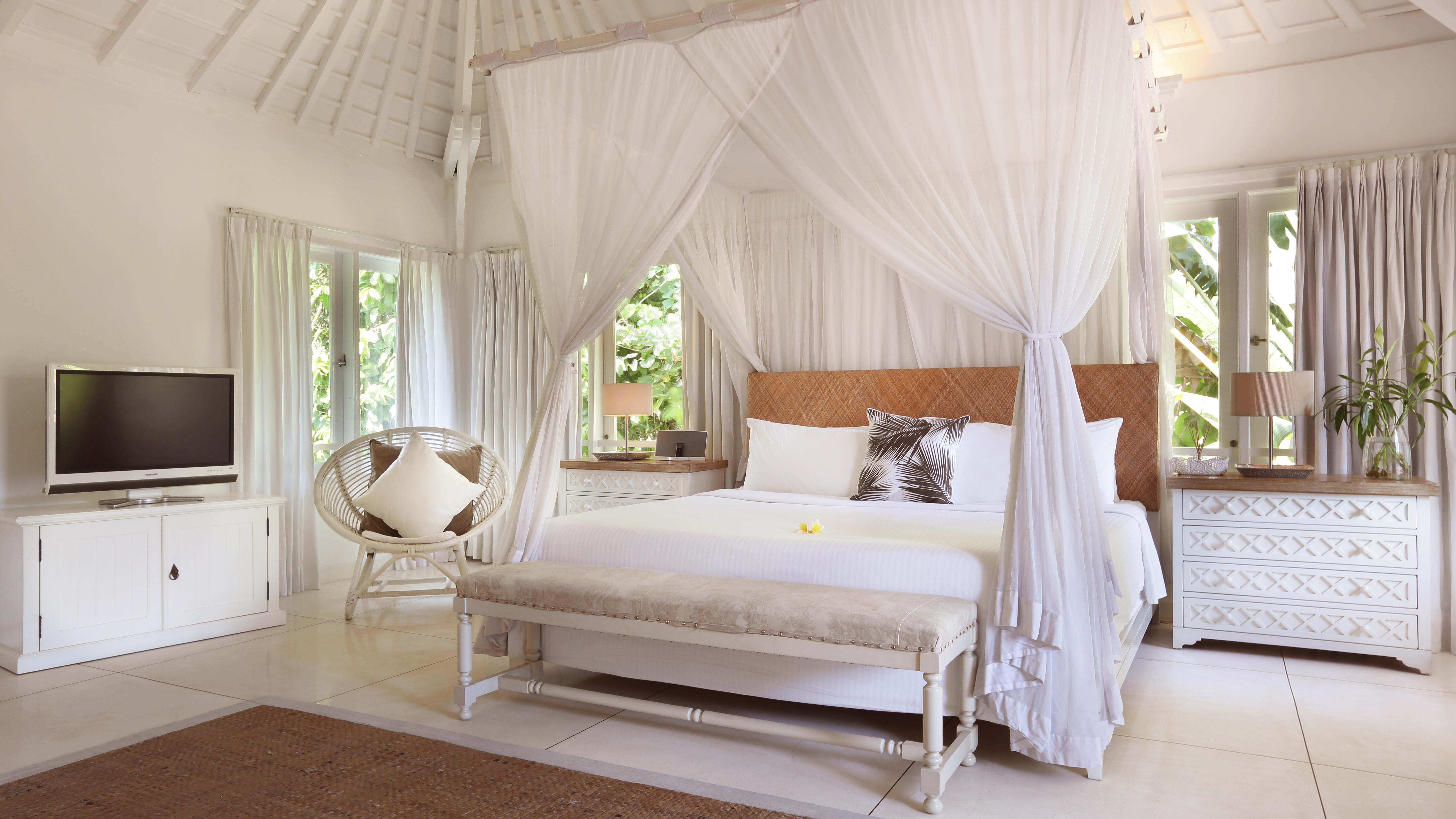 villa hermosa bedroom furniture