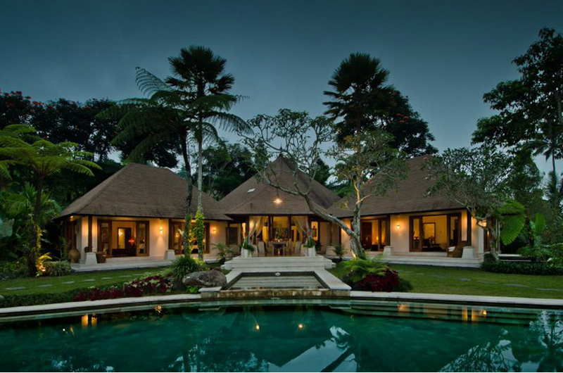 8 stunning Bali villas with car and private driver